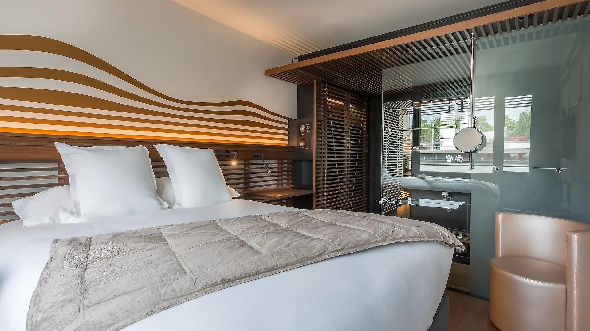 Hotel Off Paris Seine