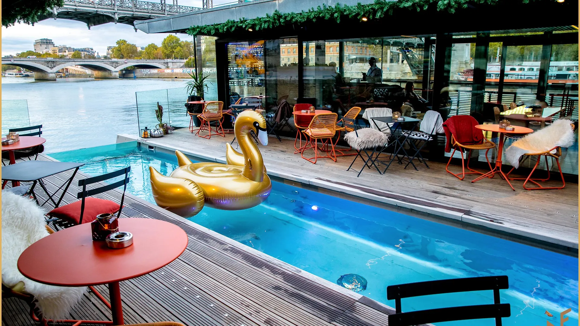 Hotel Off Paris Seine 4*,  France