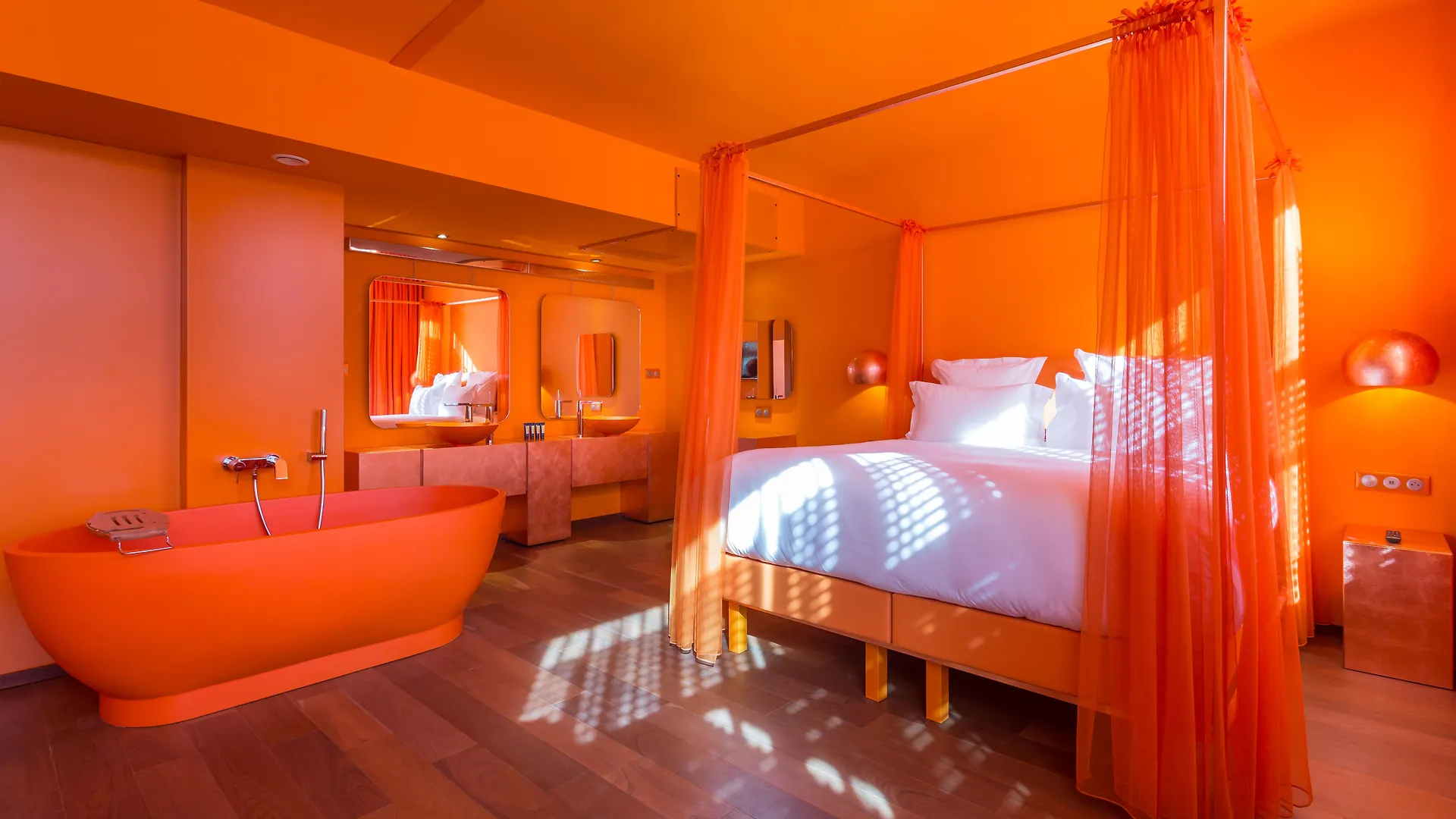 Hotel Off Paris Seine