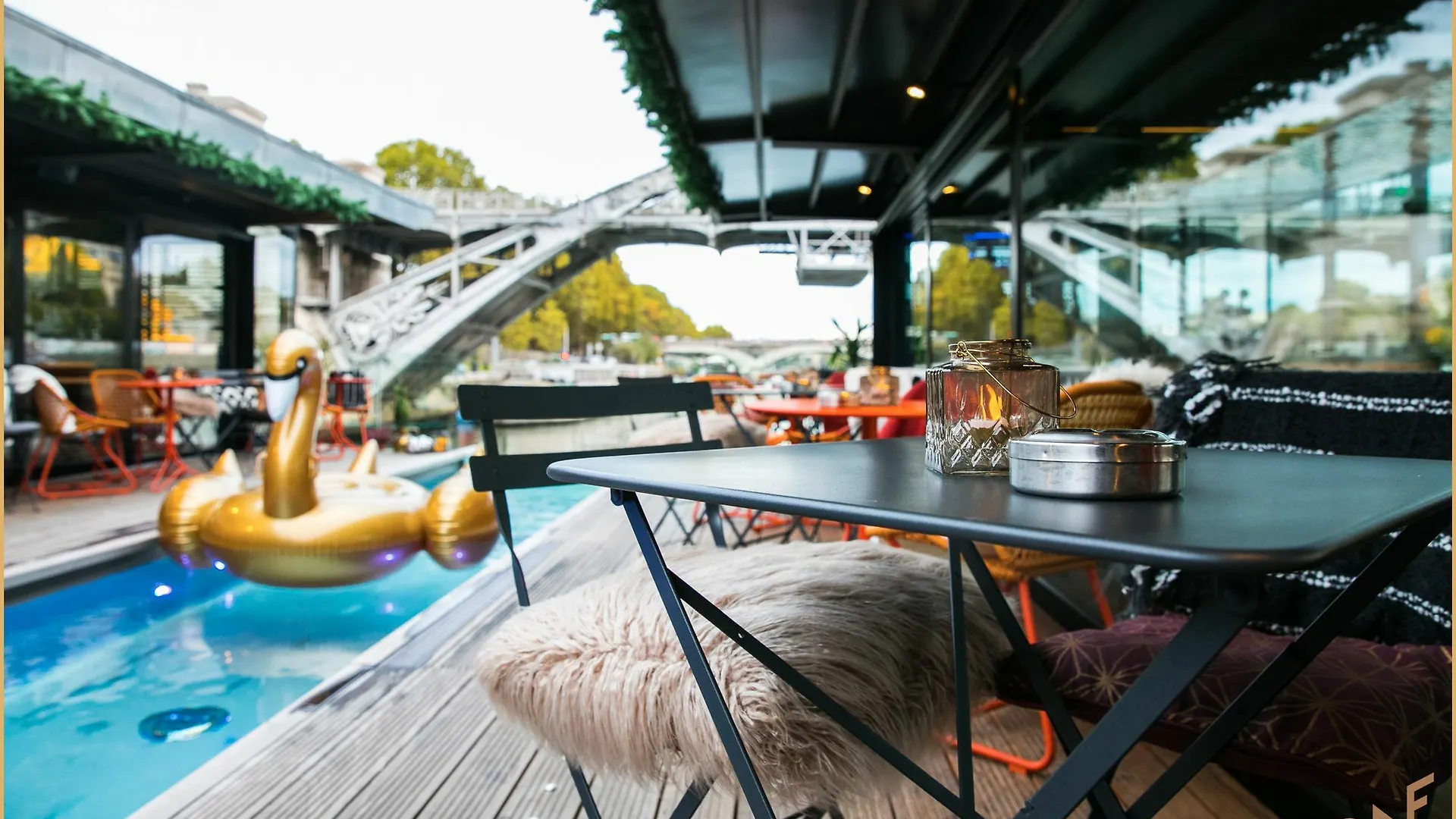 Hotel Off Paris Seine