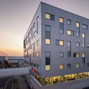 Hampton By Hilton London Gatwick Airport 3*, Horley Großbritannien