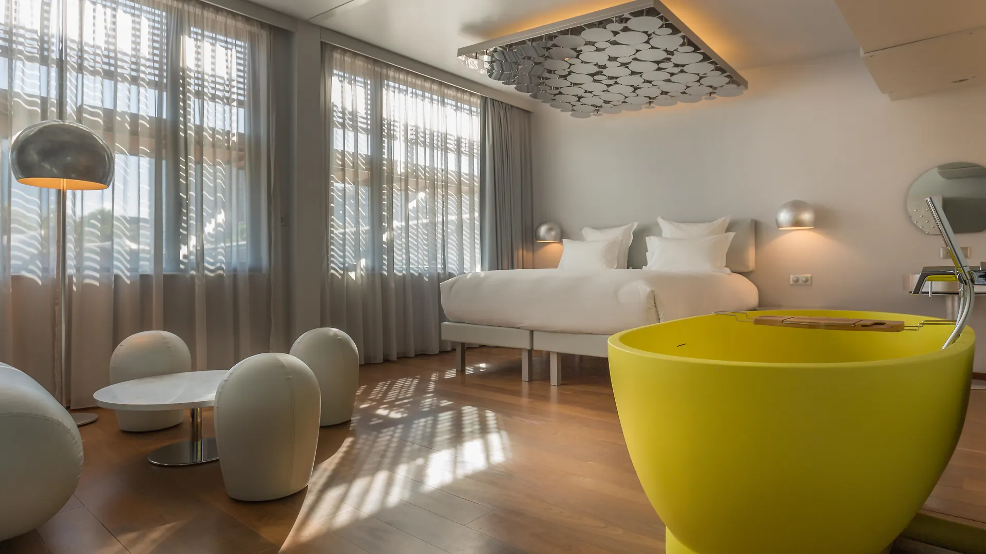 Hotel Off Paris Seine