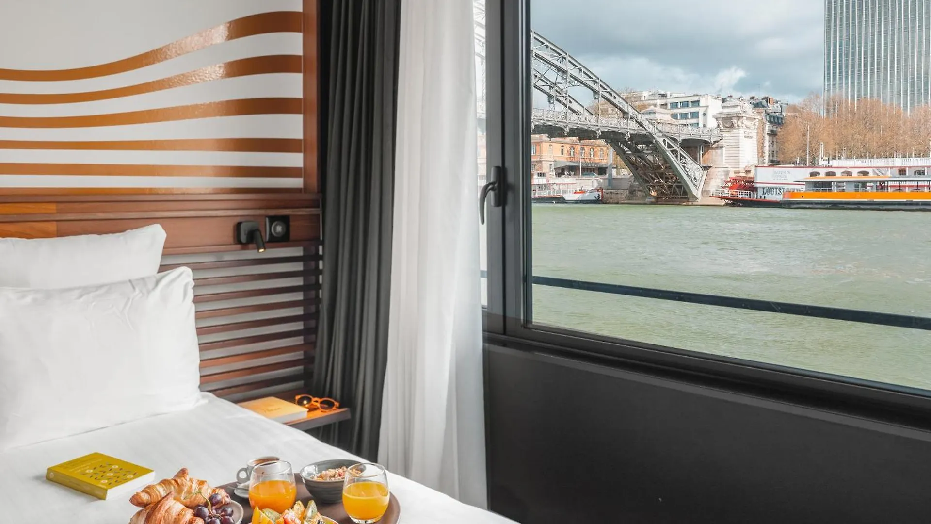Hotel Off Paris Seine