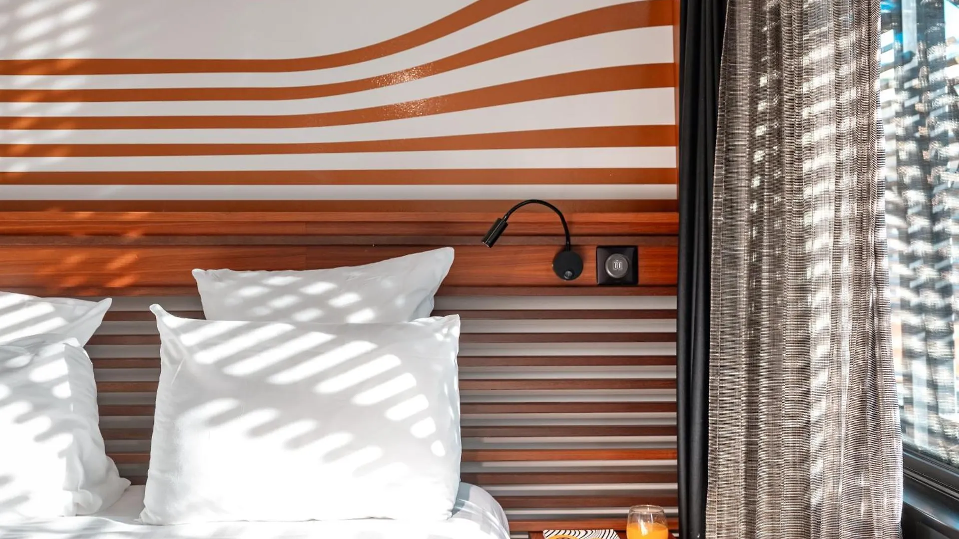 ****  Hotel Off Paris Seine France